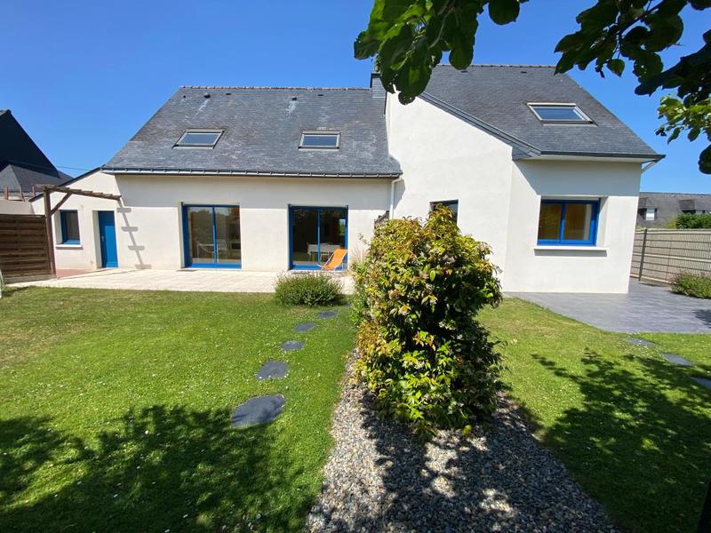 Maison - 148 m² - 8 pièces