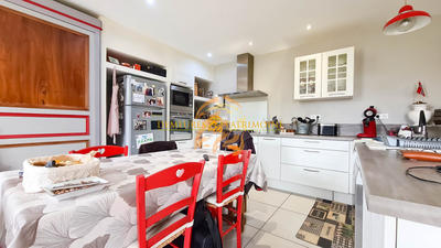 Maison - 152 m² - 4 pièces