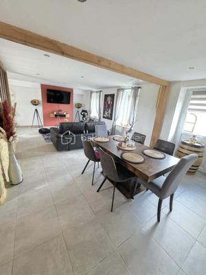 Haras - 121 m² - 5 pièces