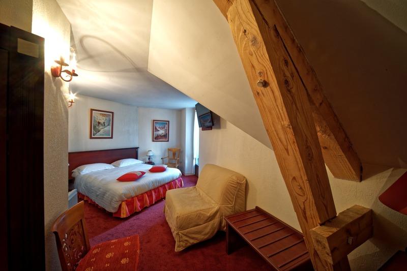 Local commercial - 407 m² - 14 pièces