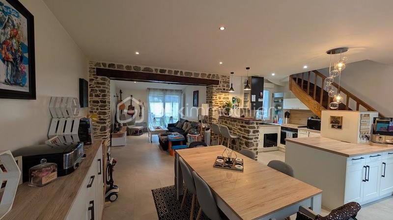 Maison - 85 m² - 4 pièces