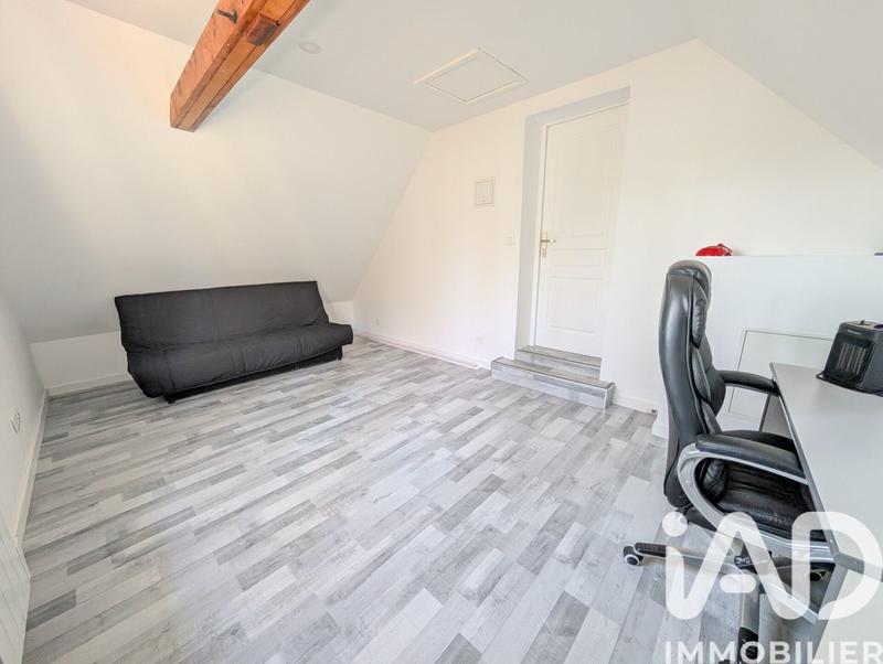 Maison - 141 m² - 8 pièces