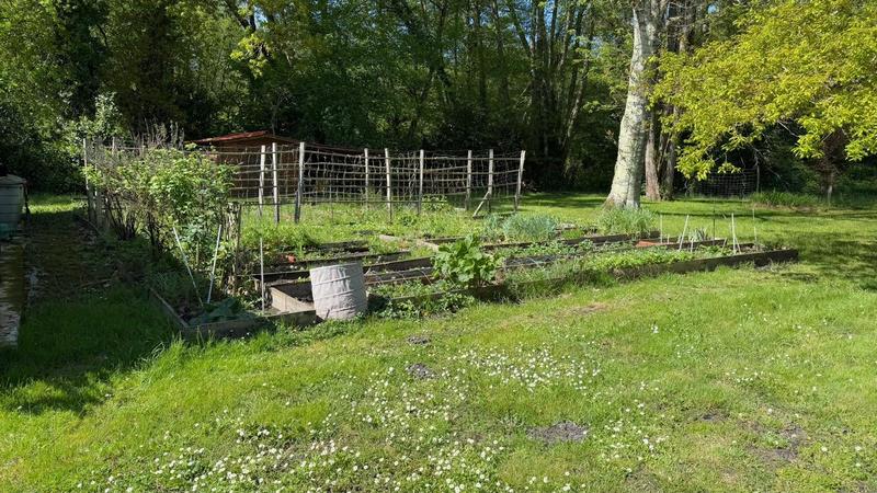 Maison - 323 m² - 8 pièces