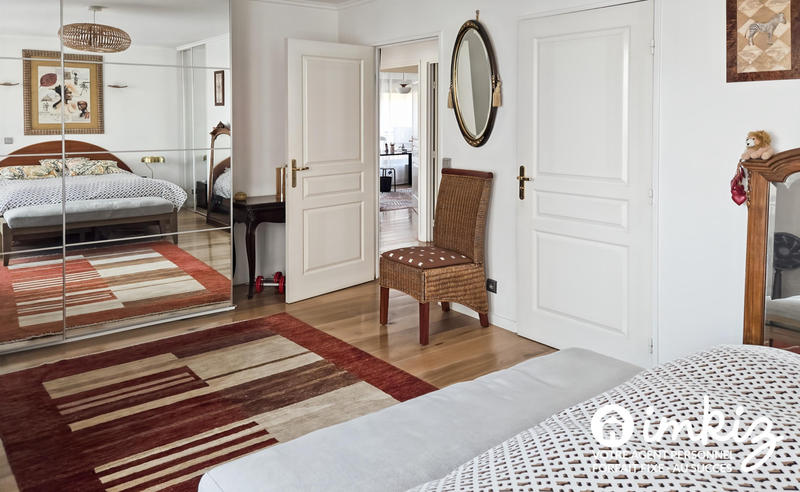 Appartement - 133 m² - 5 pièces