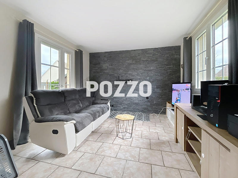 Maison - 105 m² - 5 pièces
