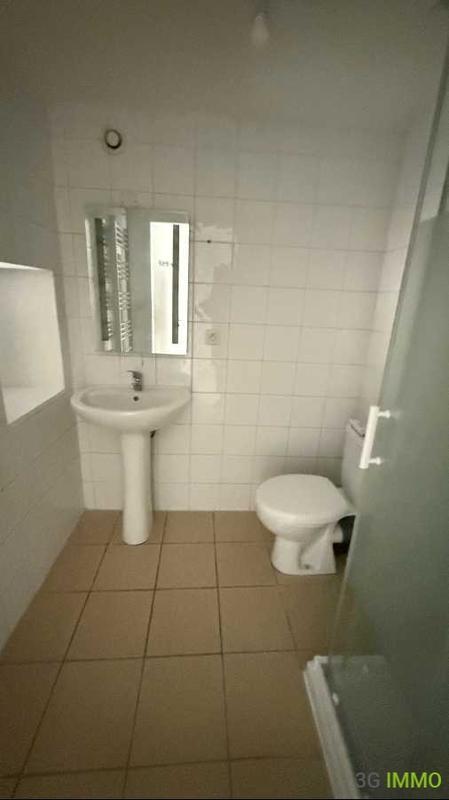 Appartement - 65 m² - 5 pièces