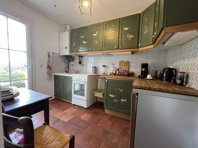 Propriété - 356 m² - 15 pièces