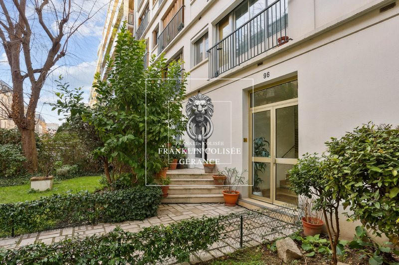 Bureau - 74 m² - 3 pièces