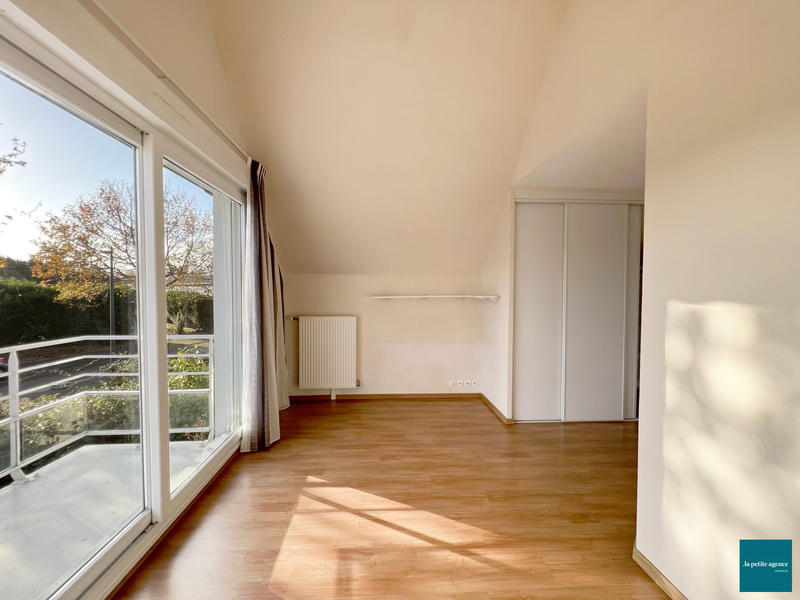 Maison contemporaine - 119 m² - 6 pièces