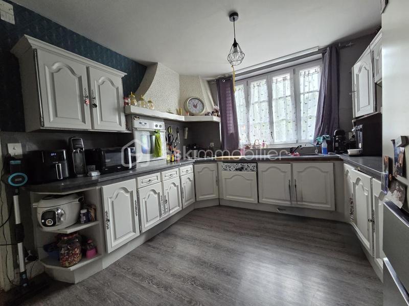 Maison ancienne - 234 m² - 7 pièces