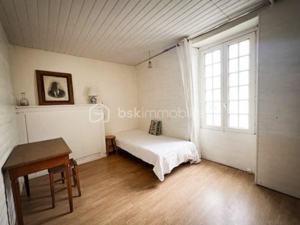 Maison en pierre - 150 m² - 7 pièces
