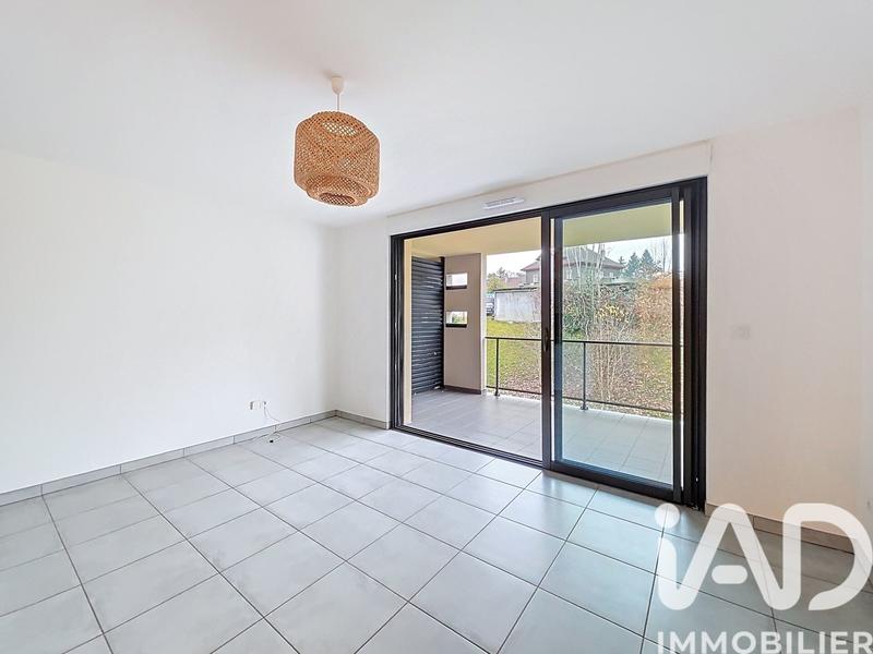 Appartement - 90 m² - 4 pièces