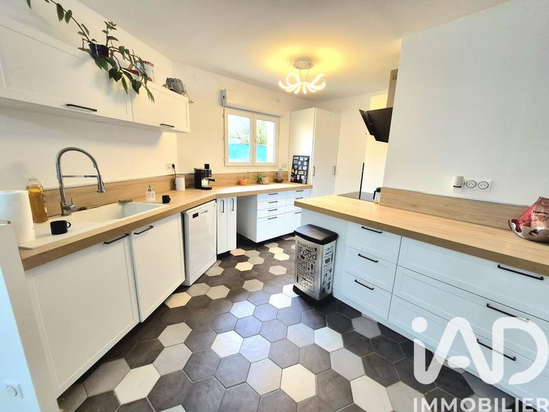 Maison - 100 m² - 4 pièces