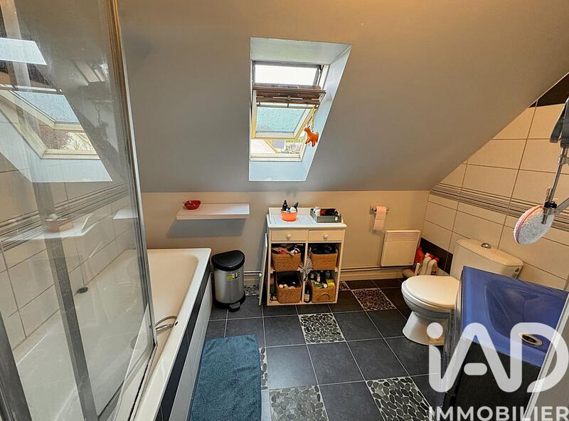 Maison - 124 m² - 6 pièces