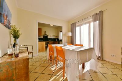 Maison en pierre - 142 m² - 7 pièces