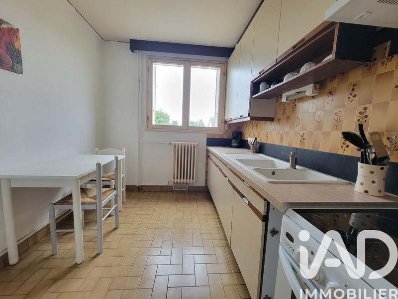 Appartement - 85 m² - 6 pièces