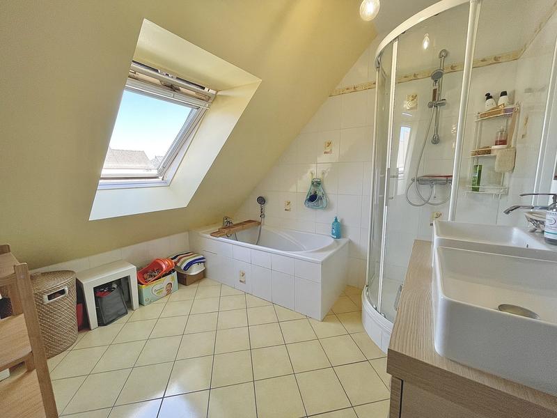 Maison - 112 m² - 7 pièces