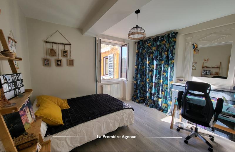 Appartement - 127 m² - 5 pièces