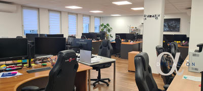 Bureau - 135 m² - 3 pièces