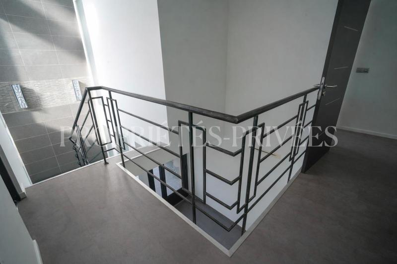 Maison - 309 m² - 6 pièces