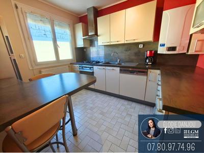 Appartement - 71 m² - 3 pièces