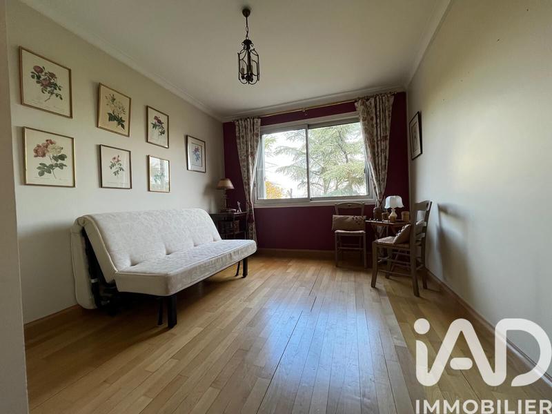 Appartement - 94 m² - 4 pièces