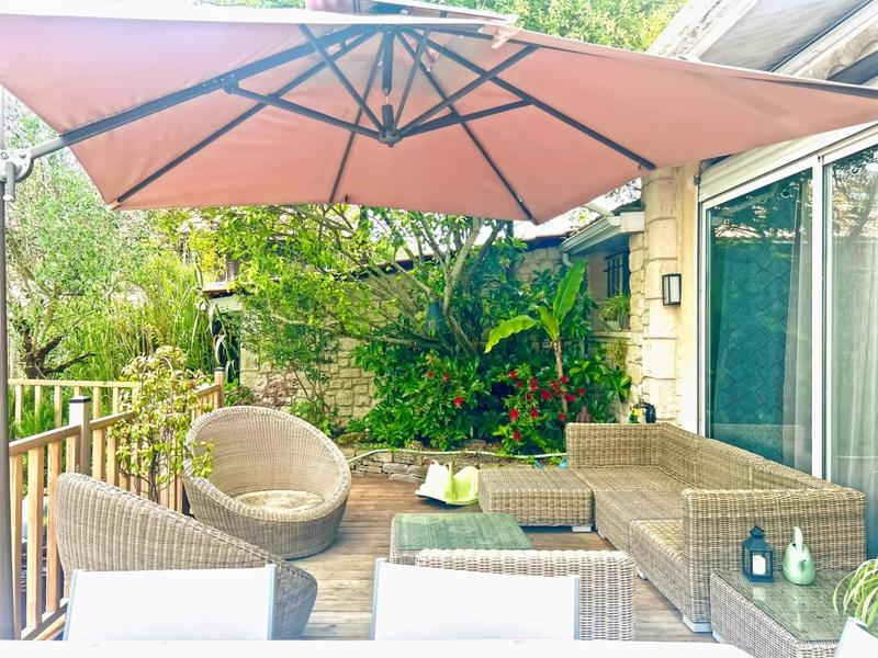 Maison - 148 m² - 5 pièces