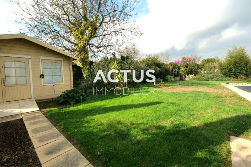 Maison - 196 m² - 7 pièces