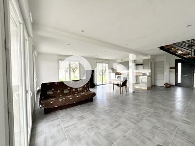 Maison - 115 m² - 4 pièces