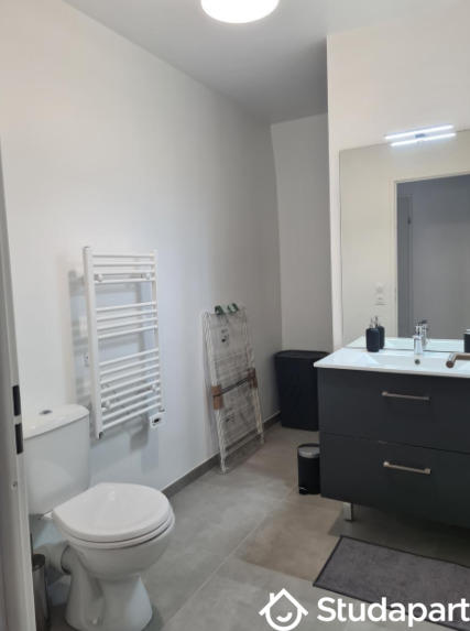 Chambre - 12 m² - 1 pièce