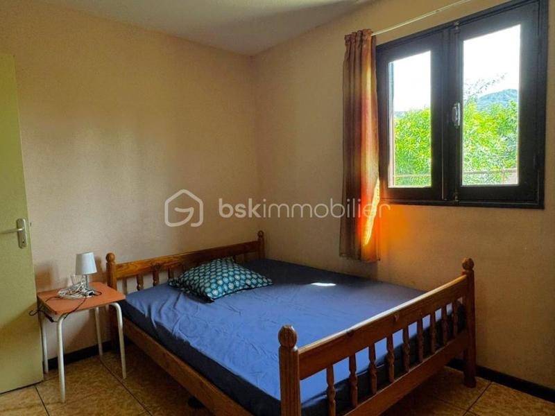 Maison traditionnelle - 71 m² - 4 pièces