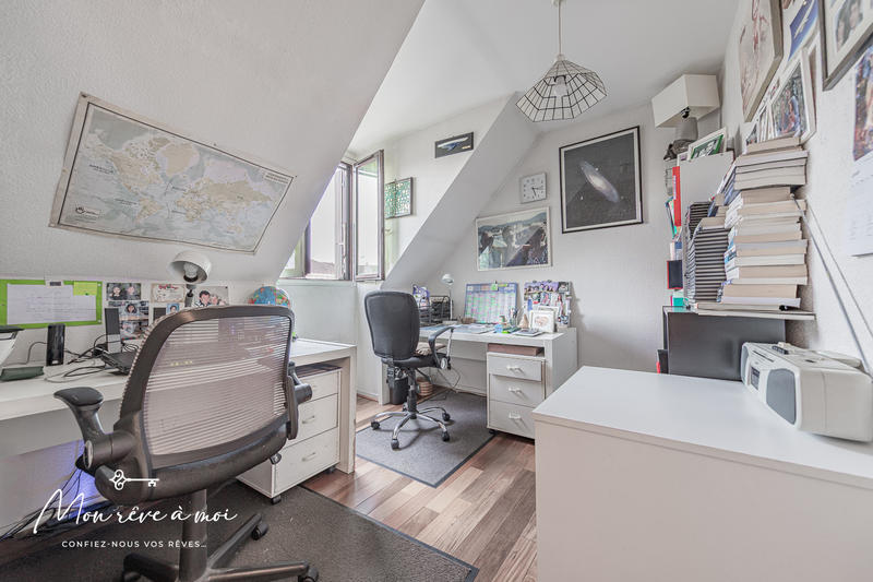 Maison - 145 m² - 7 pièces