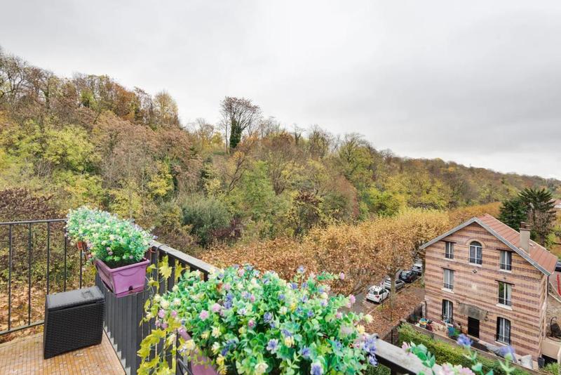 Appartement - 81 m² - 4 pièces