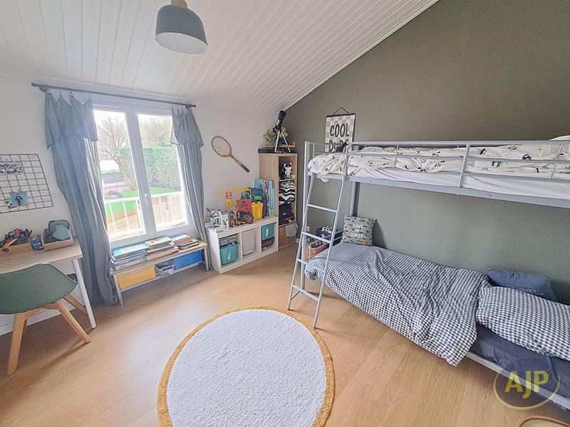 Maison - 87 m² - 4 pièces