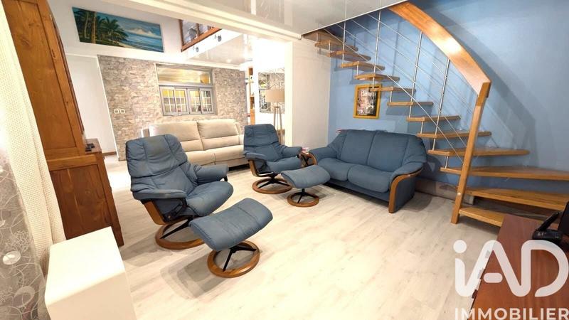 Maison - 115 m² - 4 pièces