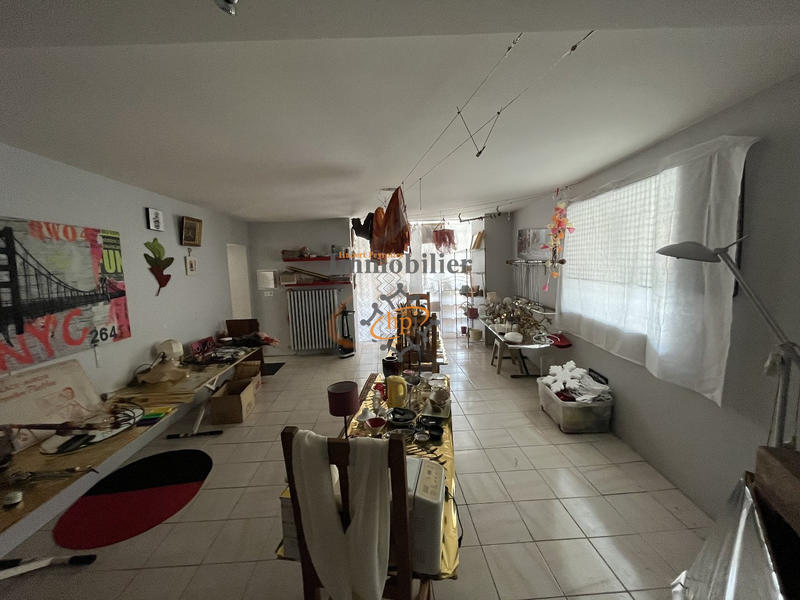 Maison - 190 m² - 6 pièces