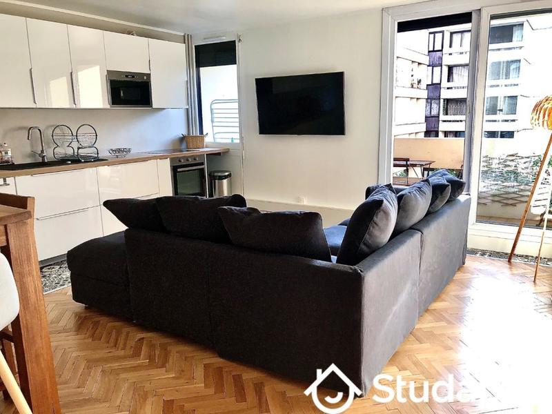 Chambre - 12 m² - 1 pièce