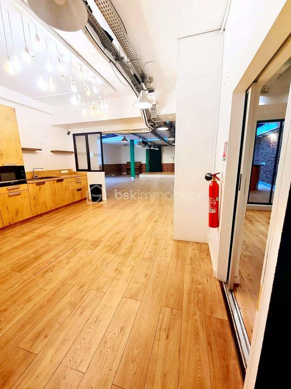 Bureau - 243 m² - 4 pièces