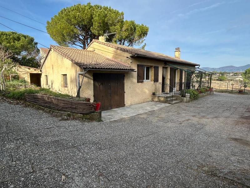 Villa - 75 m² - 4 pièces