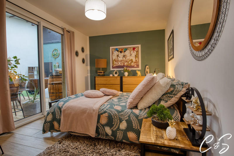 Appartement - 112 m² - 5 pièces