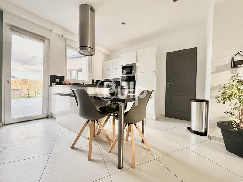 Maison de ville - 140 m² - 6 pièces