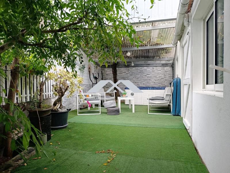 Villa - 161 m² - 7 pièces