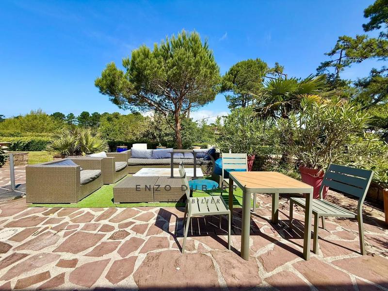 Appartement - 167 m² - 5 pièces