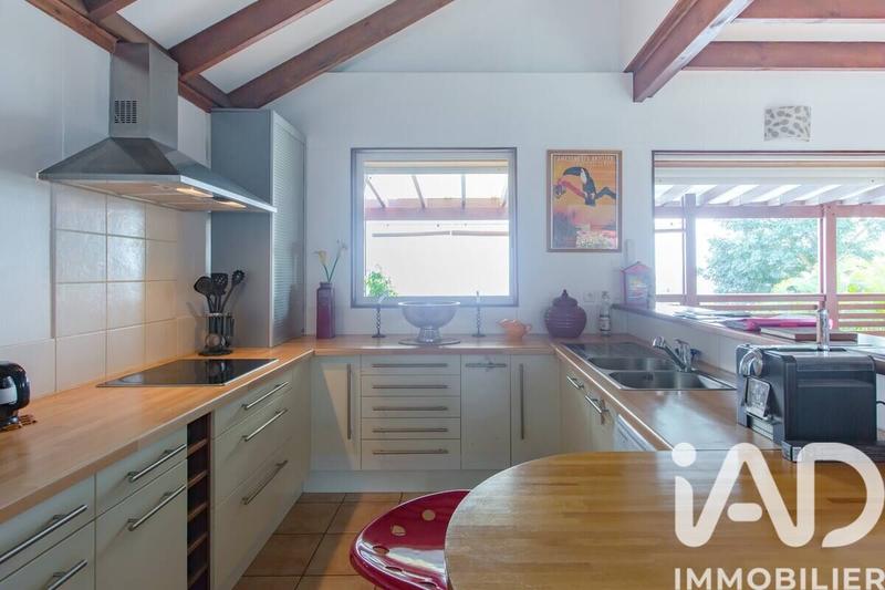 Maison - 148 m² - 5 pièces