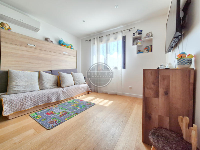 Villa - 177 m² - 4 pièces