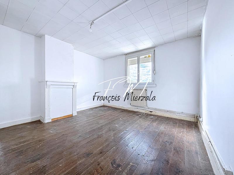 Maison - 103 m² - 6 pièces