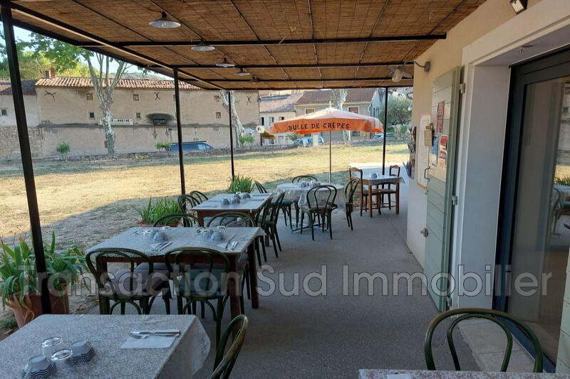 Fonds de commerce - Magasins - 46 m²