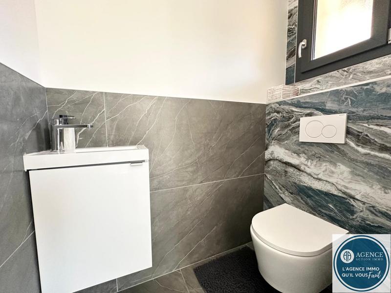 Maison - 107 m² - 5 pièces