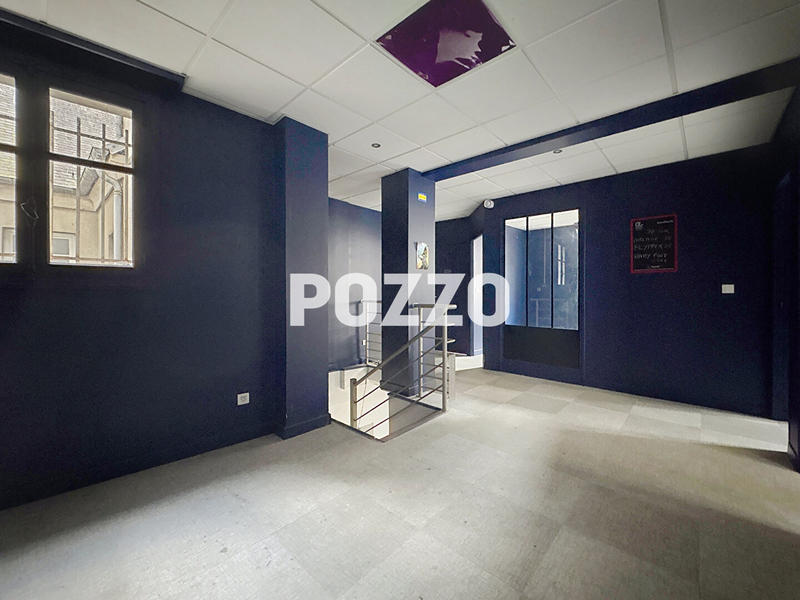 Local commercial - 190 m² - 6 pièces