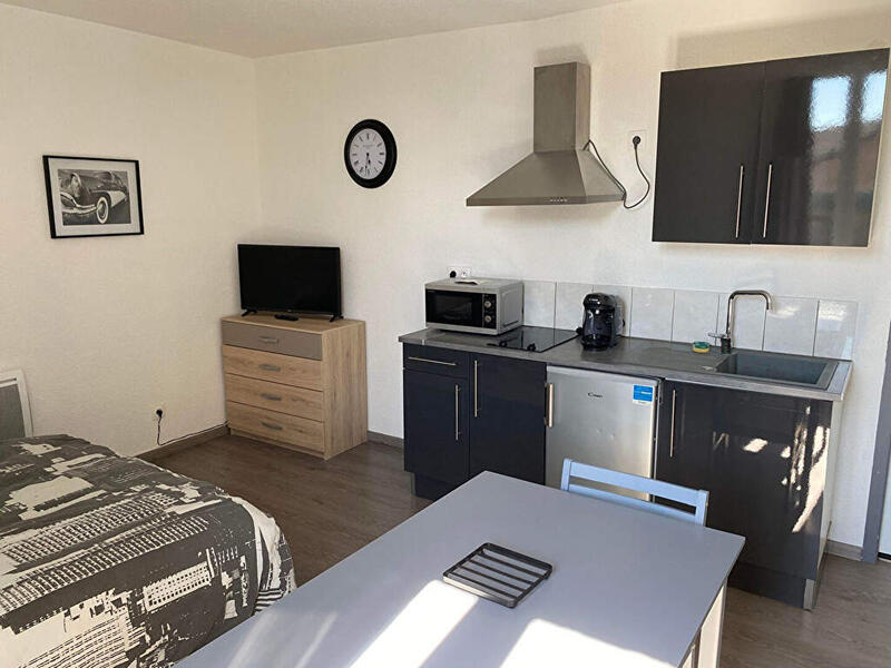 Immeuble - 13 pièces